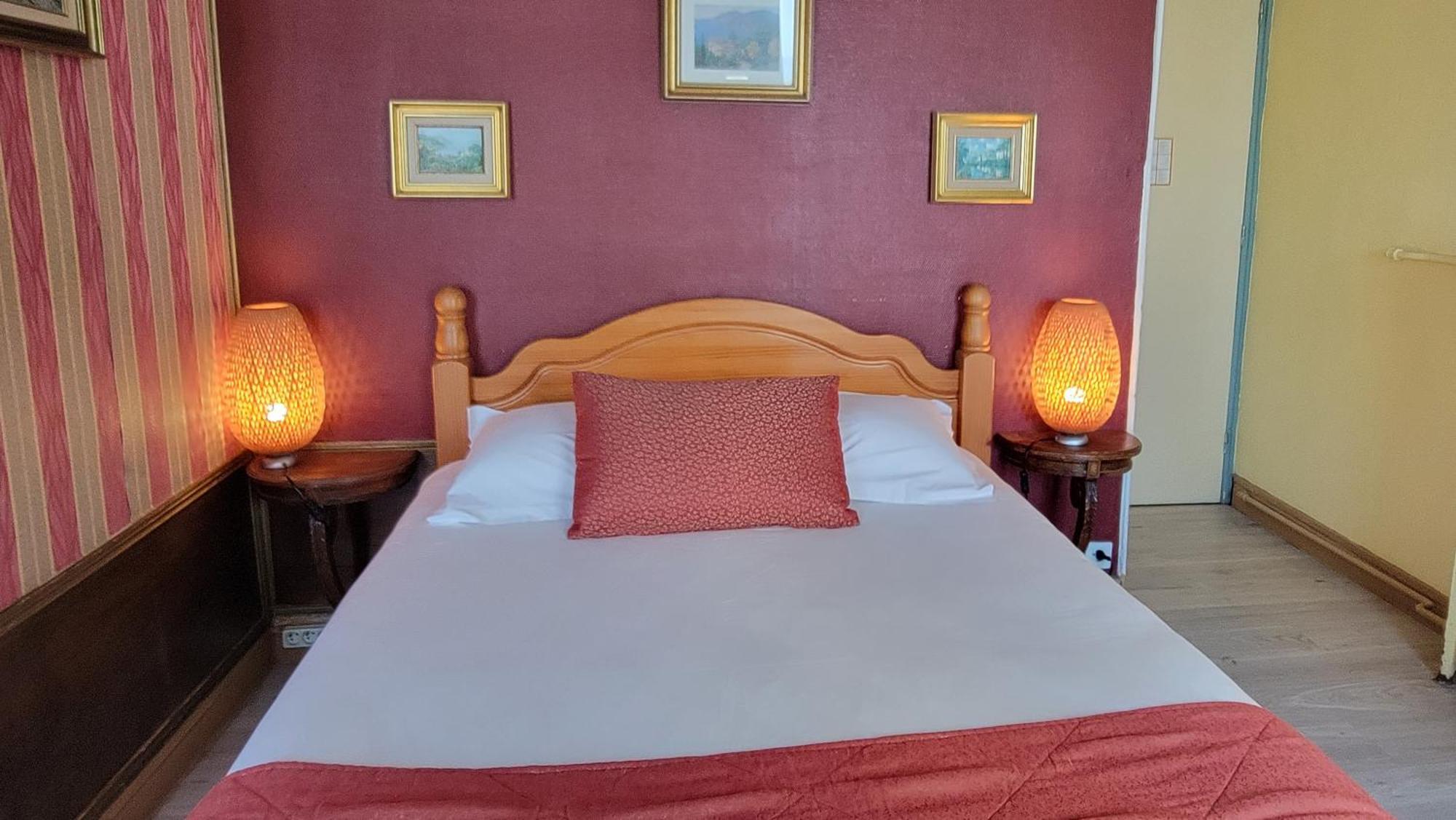 Eden Hotell 2*