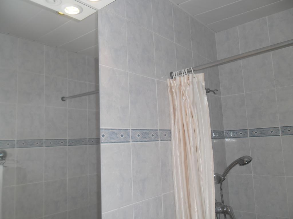 Eden Hotell 2*